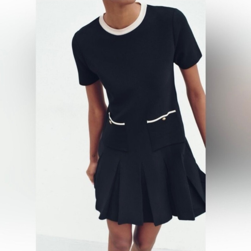 Zara black and cream pleated mini knit dress NWT